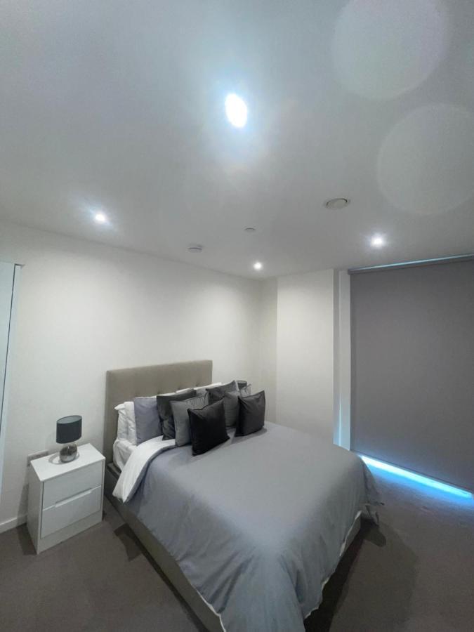 Immaculate 2Bed Apartment In London- City Views Dış mekan fotoğraf